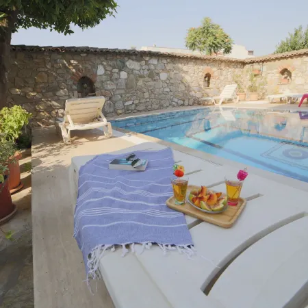 Nazar Hotel