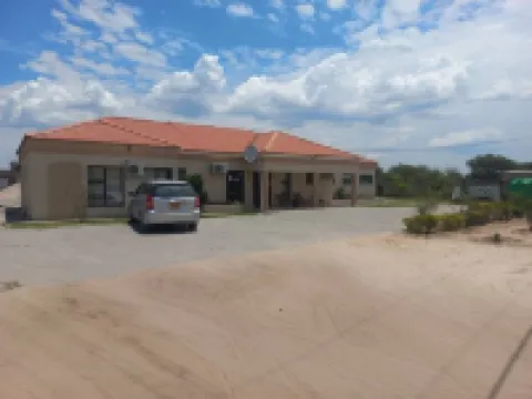 ShakeVille Guest House Hotels in Ngamiland North