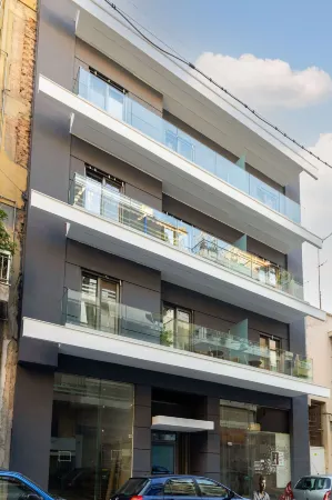 IO Suites Отели рядом с достопримечательностью «Исторический Музей Афинского Университета»