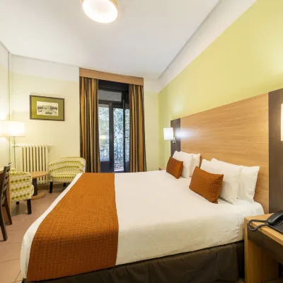 Hostal Ballesta Các khách sạn gần Nhà hát Rialto Theatre