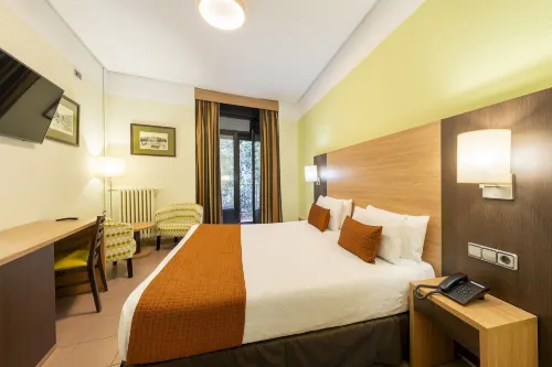 Hostal Ballesta - balcon