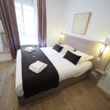 Hôtel le Biarritz - Vichy