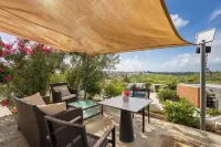 Tiara Apartment - Panoramic View with Beautiful Pool