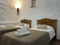 Cuevas El Atochal Orígenes Hoteles en Gor