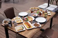 艾爾特安酒店 - 早餐
