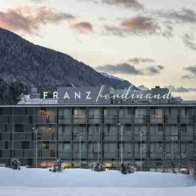 Arena Franz Ferdinand Nassfeld Hotel Exterior