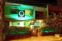 Ding-Dong Hostel - Hostels
