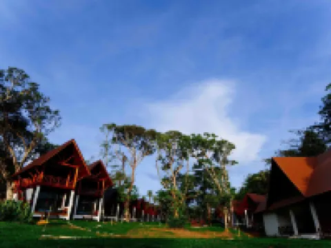 พยามาศ โรงแรมในเกาะพยาม