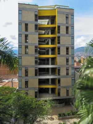Cytrico Hotel Laureles Estadio Hotels near AKT SANCRISTOBAL