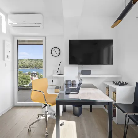 Urban Loft Next to the Beach