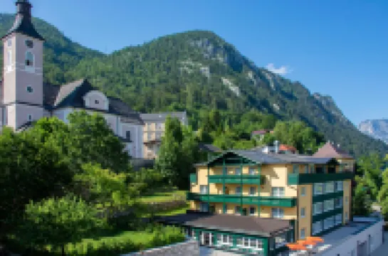 Landhotel Post Ebensee am Traunsee Hotels in 