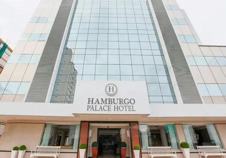 Hamburgo Palace Hotel Отели в г. Балнеариу-Камбориу
