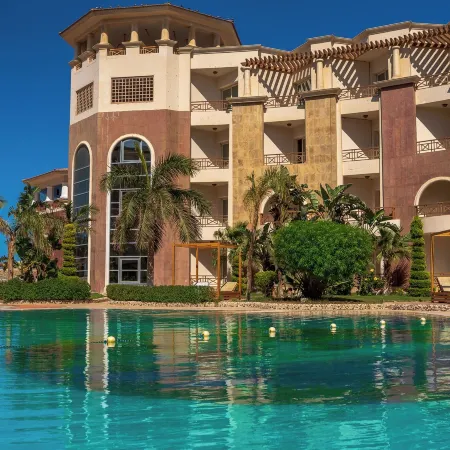Royal Beach Serviced Apartments