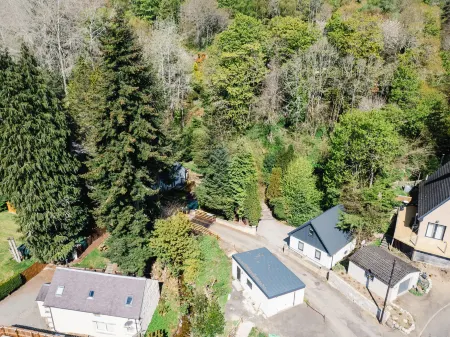 Wayside Loft Отели рядом с достопримечательностью «Урквхарт Касл»