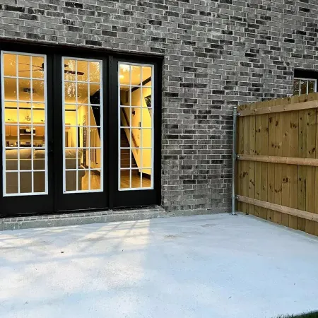 Modern Farmhouse 3-bedroom home, Luxury Master