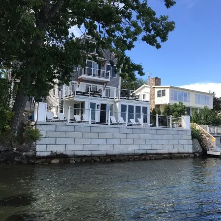 Luxury Villa-Private Waterfront on Lake Winnipesaukee w/ Boat Dock- Meredith Bay