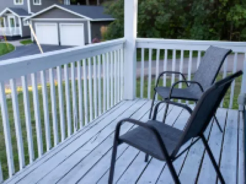 Cozy house with lake view near Marquette Hotels in Ishpeming