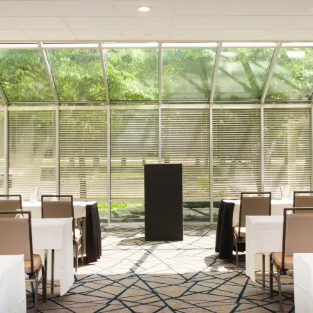 Embassy Suites by Hilton Cincinnati Northeast Blue Ash