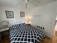 New to Vrbo! Cozy Cottage for Summer Rental