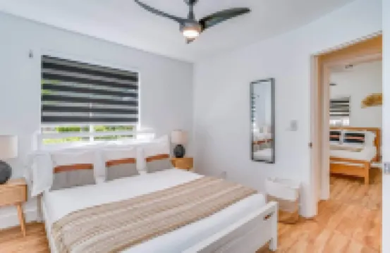 Heated Pool and Spa Oasis - Stunning Boho Retreat in Downtown