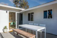 Stunning Pool and Hot Tub with Scenic Views - Exquisite Nature Retreat