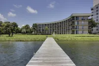 Pirates Bay A215 Hotels in Fort Walton Beach