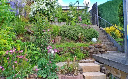 Grill, Überdachte Terrasse, Sonnenschirm, 2 Einzelbetten, 2xtv, Küche, Ww-knoten Отели в г. Менгерскирхен