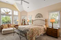 Private Pool and Tower Room Views - Stunning Coastal Oasis