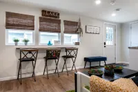 The Back Yard-Entire Building |Walk to Downtown |Yard for Games|Parking