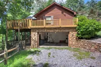 Spectacular Views and Outdoor Oasis - Exquisite Mountain Haven