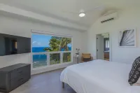 Ocean View and Lagoon-Style Pool - Stunning Hawaiian Haven