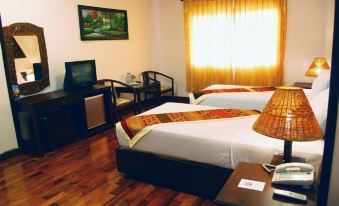 Sengtawan Riverside Hotel