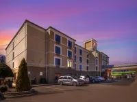 Comfort Inn & Suites Chattanooga West - Lookout Mountain Hotels near Ruby Falls