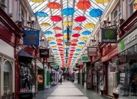 Central Wigan Welcoming Townhouse Sleeps up to 6 Hotels in Wigan