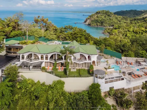 라얀 호텔 & 스파