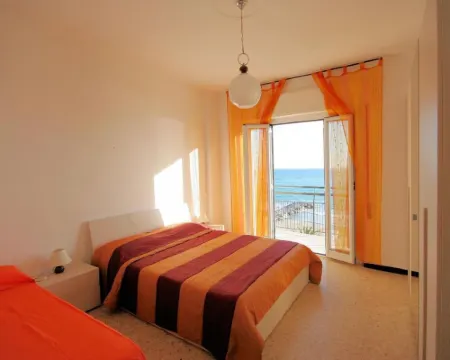 XXV Aprile 2 Int 10 Frontemare 3 Hotels in Andora