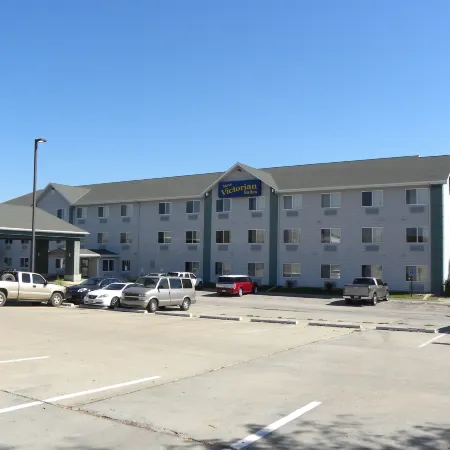 New Victorian Inn & Suites Lincoln