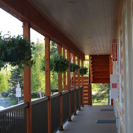 Eagle River Lodge