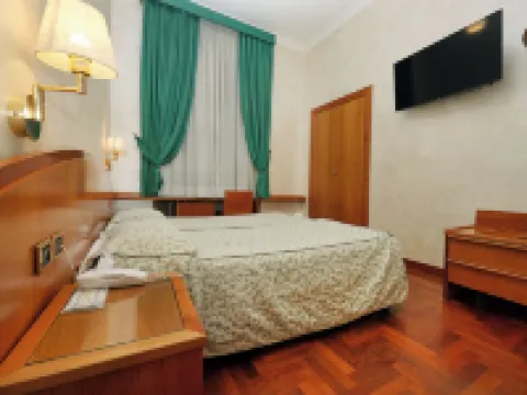 โรงแรมโกรอต โรงแรมในโรม