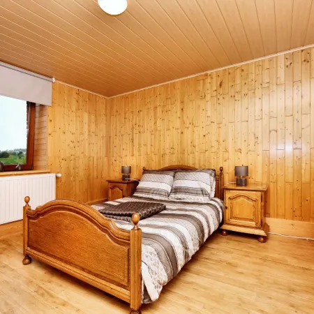 Holiday Apartment with Garden in Born Hoteles en Amel
