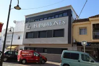 Hostal Palmones Hotels in La Linea de la Concepcion