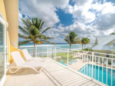 Ocean Paradise Hotels in North Side