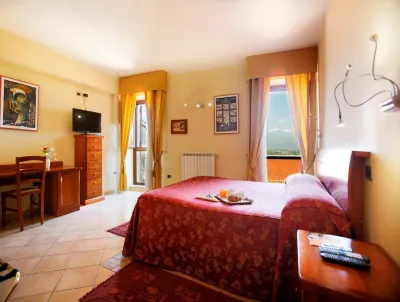 Hotel Ristorante Garibaldi Hotels in Giuliano di Roma