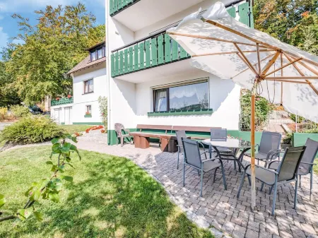 Large Holiday Apartment Near Willingen with Private Garden & Terrace