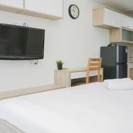 Comfortable Studio Apartment at Springwood Residence