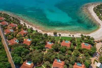 Luxury Beach Villas Porto Bus