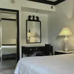 Bay Valley Resort & Conference Centre فنادق في Kochville Township