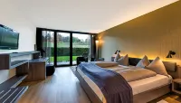 Wellnesshotel Golf Panorama, an SLH Hotel Hotels in Steckborn