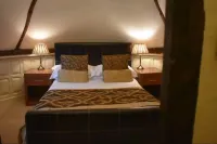 Ye Olde Red Lion Hotels in East Ilsley