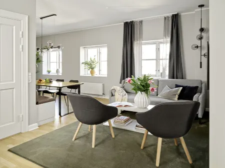 Rosenborg Hotel Apartments Отели рядом с достопримечательностью «Конная статуя Кристиана IX»